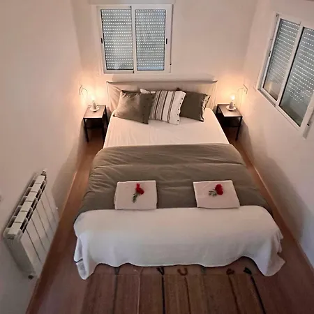 Abajo Stijlvol Met Zwembad En Tuin Daire Cadiz