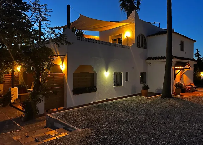 Abajo Stijlvol Met Zwembad En Tuin Apartmán Cádiz