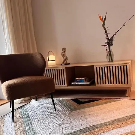 Abajo Stijlvol Met Zwembad En Tuin Cádiz